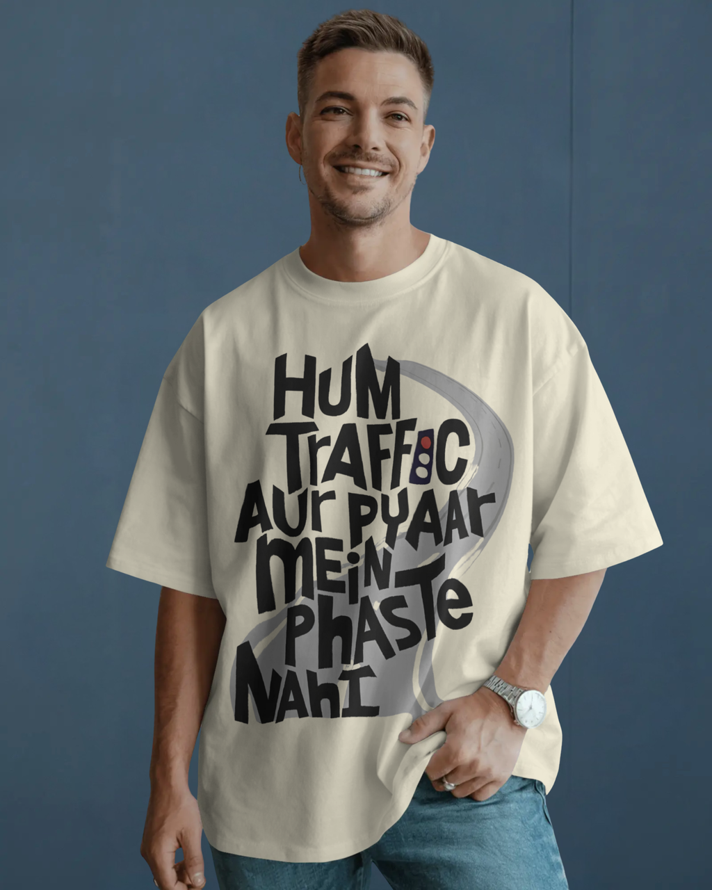 Hum Traffic Aur Pyaar Mein Phaste Nahi Men Oversized  T-Shirt